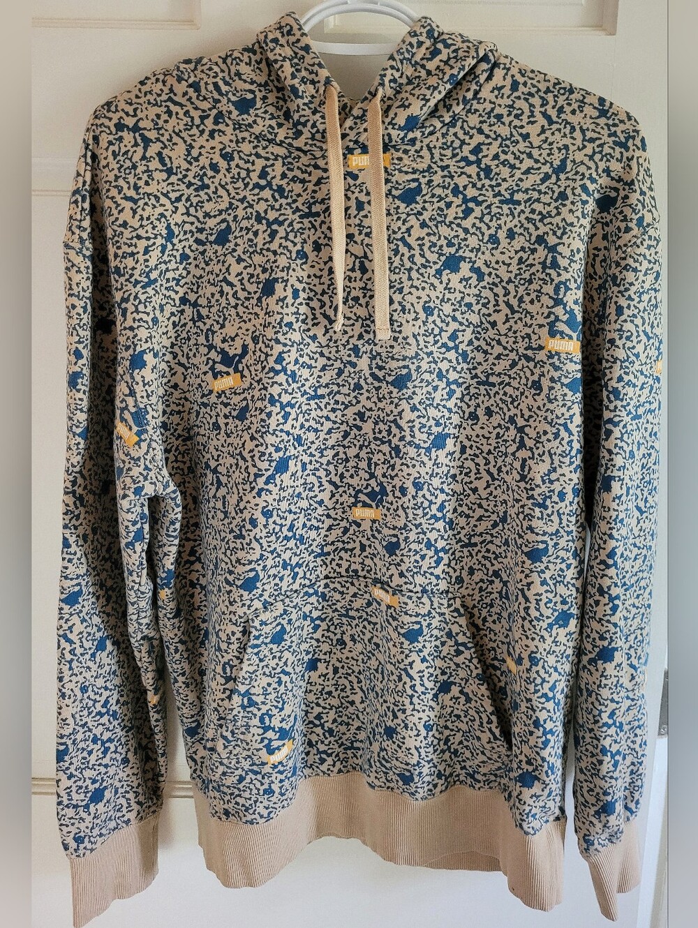 PUMA Blue and Cream Abstract Logo Hoodie
